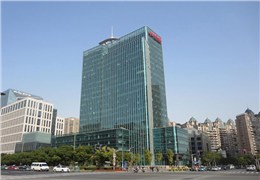 維?！L泰國際金融大廈
