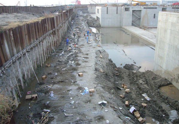 爆破—長興島江南船廠船塢