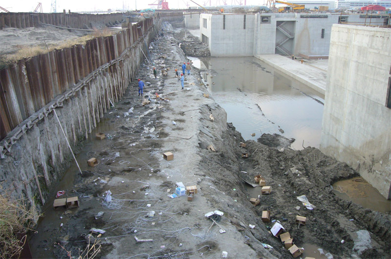 爆破—長興島江南船廠船塢